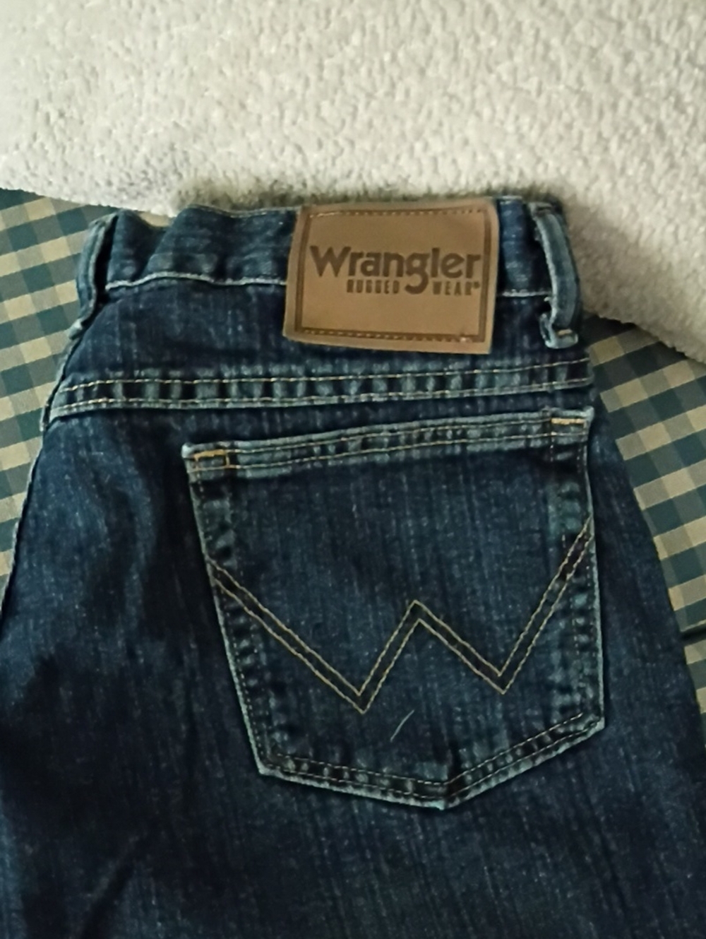Wrangler Men's Indigo Straight-Leg Jeans with Tan  Patch